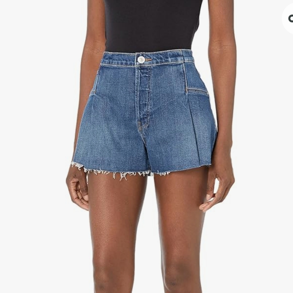 🏷HUDSON NWT Women's Eva Pleated Short, Spirit, 28 Regular MSRP $145 USD